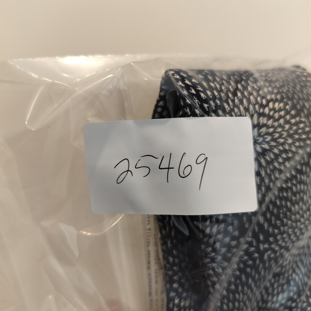 Charles Tyrwhitt 100% Silk Tie Floral Navy - Picture 8 of 8